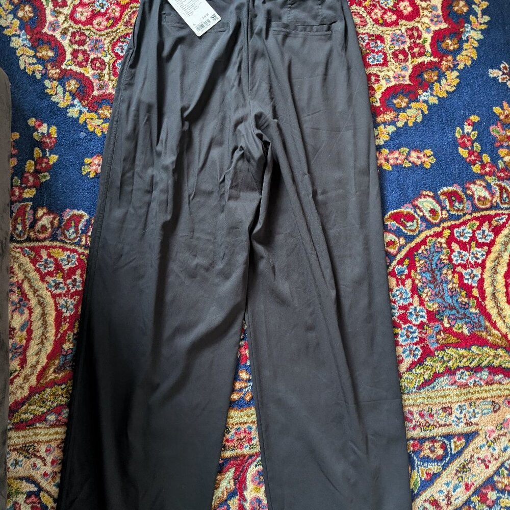 Pleat-Front High-Rise Trouser Regular